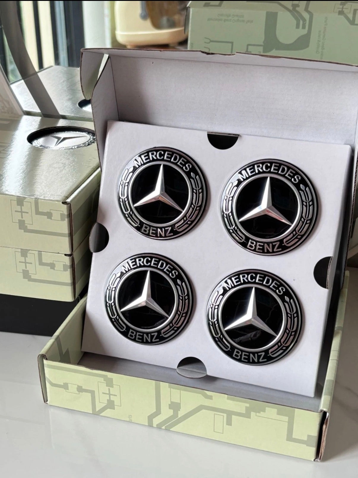 OEM Mercedes-Benz Floating Center Caps - Black Wheat